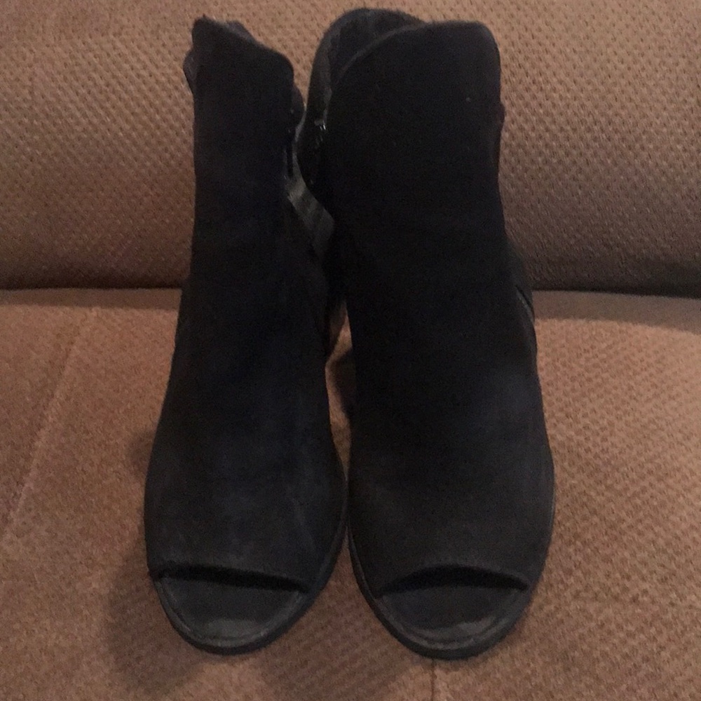 Charlotte Russe peep toe sling back side zip heel
